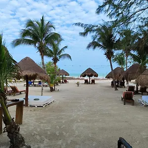 By Xaloc Hotel Holbox