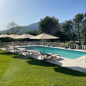 https://le-mas-baeta.fr-provencehotel.com